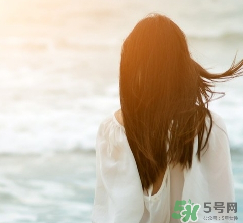 有頸紋怎么辦？頸紋怎么消除？