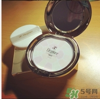 elegance極致歡顏蜜粉怎么樣？elegance蜜粉餅好用嗎？