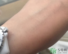 蜜粉是散粉嗎？蜜粉和散粉的區(qū)別