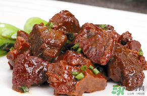 野豬肉好吃嗎？野豬肉比家豬肉吃香嗎？