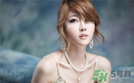 小蘇打可以洗臉嗎?小蘇打洗臉有什么好處? 小蘇打可以洗臉嗎?小蘇打洗臉有什么好處?