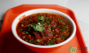 羊血孕婦能吃嗎？孕婦能吃羊血嗎？