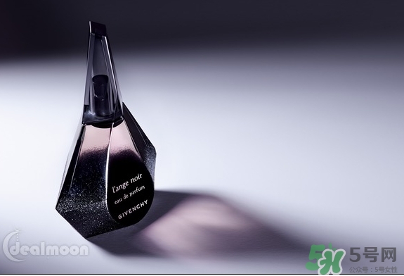 Givenchy黑幻天使淡香水多少錢？紀梵希黑幻天使淡香水味道