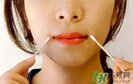 棉花棒按摩是什么?棉花棒按摩法圖示 棉花棒按摩是什么?棉花棒按摩法圖示