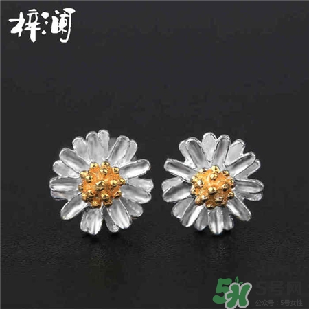 耳釘戴久了為什么會臭?耳釘多久換一次? 耳釘戴久了為什么會臭?耳釘多久換一次?