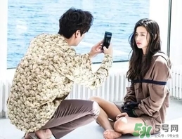 HERA魅惑豐彩唇膏147號 赫拉魅惑豐彩唇膏147試色 HERA魅惑豐彩唇膏147號 赫拉魅惑豐彩唇膏147試色