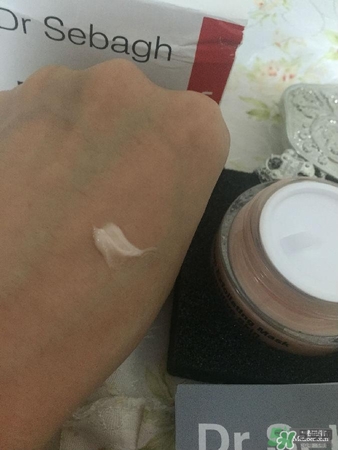 賽貝格活顏防護(hù)面膜多少錢？賽貝格活顏防護(hù)面膜使用方法