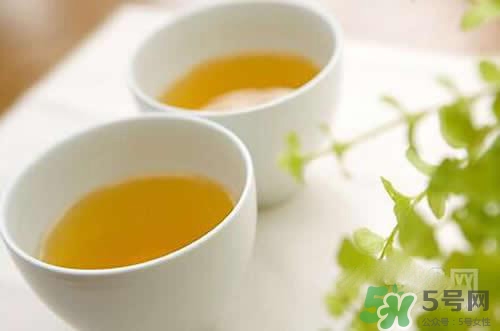 頭發(fā)沒(méi)干睡覺(jué)頭疼怎么辦？頭發(fā)沒(méi)干睡覺(jué)頭疼怎么緩解