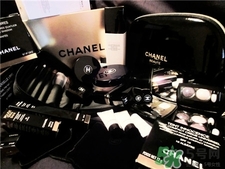 香奈兒2017春夏新品唇膏價(jià)格 香奈兒2017春夏唇膏色號(hào) 香奈兒2017春夏新品唇膏價(jià)格 香奈兒2017春夏唇膏色號(hào)