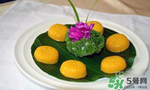 寶寶可以吃南瓜餅嗎？寶寶怎么吃南瓜餅比較好？