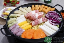 部隊年糕火鍋怎么做？韓國年糕火鍋怎么做？