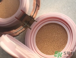 伊卡露詩(shī)氣墊cc霜怎么用?伊卡露詩(shī)氣墊cc霜使用方法 伊卡露詩(shī)氣墊cc霜怎么用?伊卡露詩(shī)氣墊cc霜使用方法