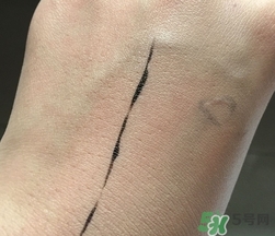 伊卡露詩(shī)氣墊cc霜怎么用?伊卡露詩(shī)氣墊cc霜使用方法 伊卡露詩(shī)氣墊cc霜怎么用?伊卡露詩(shī)氣墊cc霜使用方法