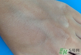 伊卡露詩粉餅多少錢?伊卡露詩粉餅專柜價(jià)格 伊卡露詩粉餅多少錢?伊卡露詩粉餅專柜價(jià)格