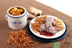 冬季吃什么藥膳養(yǎng)生?冬季藥膳食譜大全 冬季吃什么藥膳養(yǎng)生?冬季藥膳食譜大全