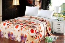 冬天蓋什么被子最暖和？冬天蓋什么被子最好？