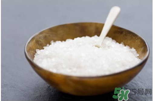 鹽水洗鼻多久見效？鹽水洗鼻一次洗多久？