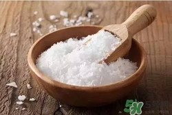 鹽水洗鼻多久見效？鹽水洗鼻一次洗多久？