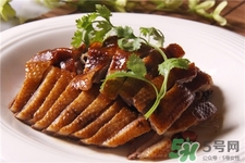 鵝肉的營(yíng)養(yǎng)價(jià)值 鵝肉的功效與作用 鵝肉的營(yíng)養(yǎng)價(jià)值 鵝肉的功效與作用