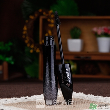 蘭蔻睫毛膏哪款好用？蘭蔻睫毛膏哪款最好用