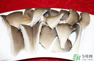 坐月子能吃平菇嗎？坐月子能不能吃平菇？