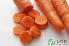 油菜和胡蘿卜能一起吃嗎?一起吃好嗎 油菜和胡蘿卜能一起吃嗎?一起吃好嗎