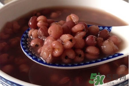 冬天可以喝紅豆薏米粥嗎？冬天喝紅豆薏米粥好嗎？