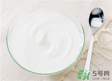 用珍珠粉需要卸妝嗎?用珍珠粉會(huì)堵塞毛孔嗎? 用珍珠粉需要卸妝嗎?用珍珠粉會(huì)堵塞毛孔嗎?