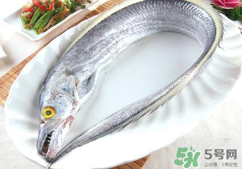 帶魚上的白色要去掉嗎？帶魚上的白色能吃嗎？