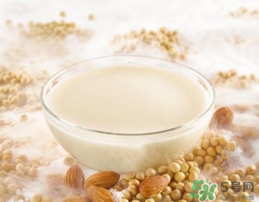 豆?jié){可以做面膜嗎?豆?jié){可以敷臉嗎? 豆?jié){可以做面膜嗎?豆?jié){可以敷臉嗎?