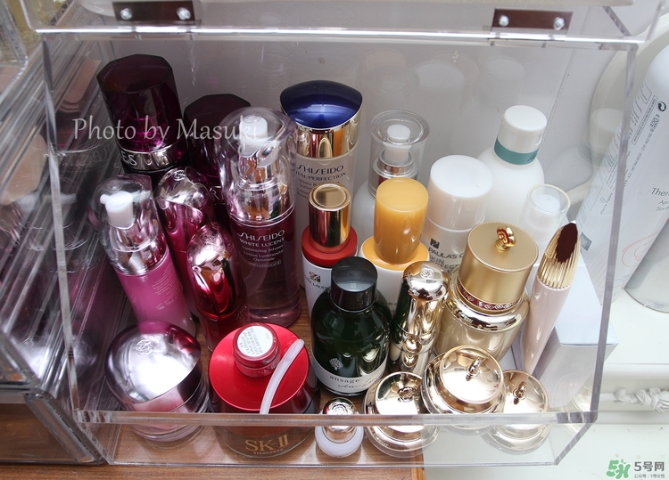 怎么整理收納自己的化妝品?化妝品收納技巧 怎么整理收納自己的化妝品?化妝品收納技巧