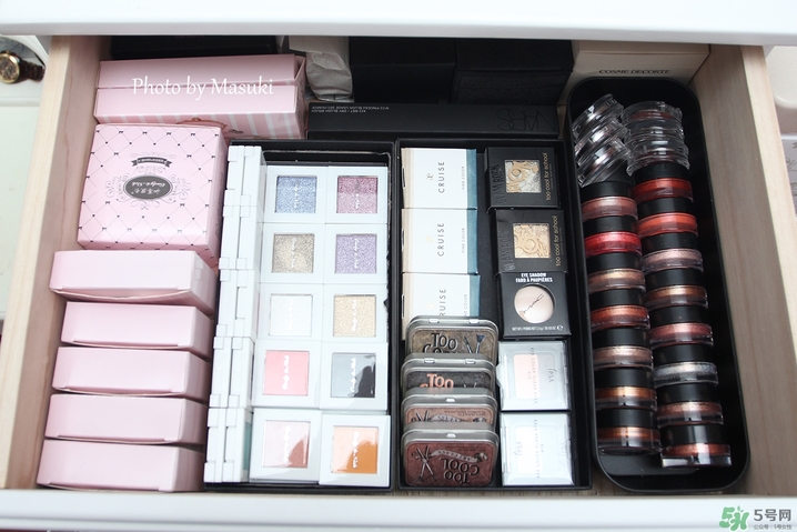 怎么整理收納自己的化妝品?化妝品收納技巧 怎么整理收納自己的化妝品?化妝品收納技巧