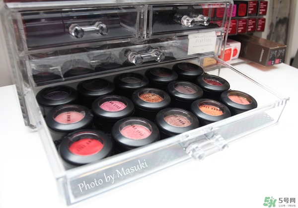 怎么整理收納自己的化妝品?化妝品收納技巧 怎么整理收納自己的化妝品?化妝品收納技巧