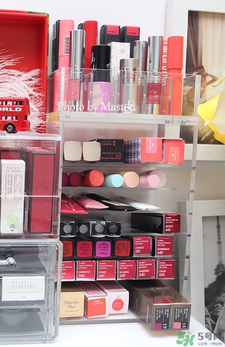 怎么整理收納自己的化妝品?化妝品收納技巧 怎么整理收納自己的化妝品?化妝品收納技巧