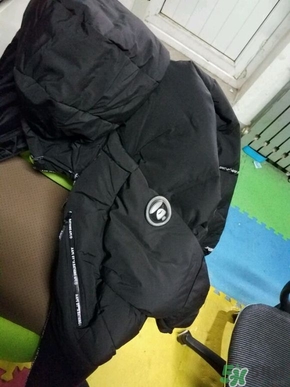 aape羽絨服真假怎么辨別?aape羽絨服真假對比圖 aape羽絨服真假怎么辨別?aape羽絨服真假對比圖