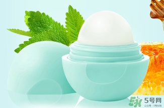 eos唇膏哪個(gè)味道好？eos潤(rùn)唇球哪個(gè)味道好？