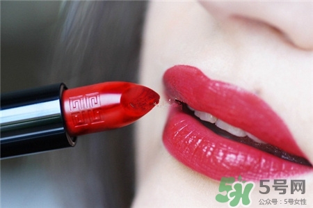 紀(jì)梵希2017春夏限量唇膏色號(hào) 紀(jì)梵希2017春夏限定唇膏試色 紀(jì)梵希2017春夏限量唇膏色號(hào) 紀(jì)梵希2017春夏限定唇膏試色