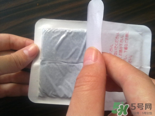 暖寶寶可以貼著睡覺嗎?暖寶寶可以貼在小腹嗎 暖寶寶可以貼著睡覺嗎?暖寶寶可以貼在小腹嗎