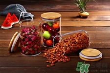 松子發(fā)苦還能吃嗎?松子發(fā)苦是怎么回事 松子發(fā)苦還能吃嗎?松子發(fā)苦是怎么回事