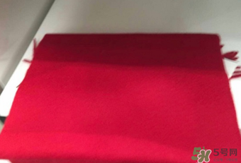 ysl圣羅蘭圍巾多少錢？ysl圣羅蘭圍巾專柜價(jià)格