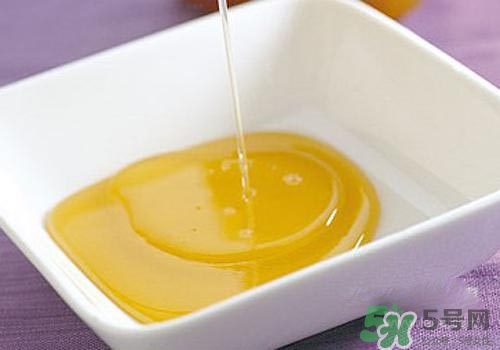 乳腺增生可以喝蜂蜜嗎？乳腺增生喝蜂蜜有用嗎？