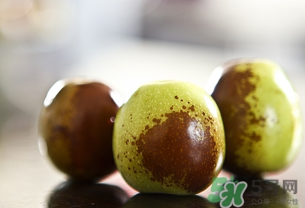 酸棗仁可以直接吃嗎?酸棗仁的功效與作用及禁忌 酸棗仁可以直接吃嗎?酸棗仁的功效與作用及禁忌