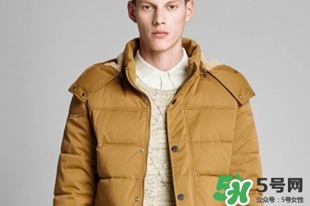 羽絨服洗完后毛不均勻怎么辦？羽絨服洗完后結(jié)塊怎么辦？