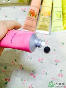 瑰珀翠護(hù)手霜多少錢？crabtree evelyn護(hù)手霜價(jià)格多少