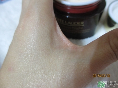 雅詩蘭黛紅石榴系列真假 雅詩蘭黛紅石榴系列真假鑒別 雅詩蘭黛紅石榴系列真假 雅詩蘭黛紅石榴系列真假鑒別