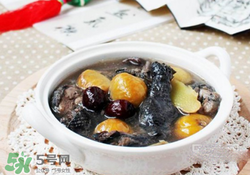 經(jīng)期可以喝烏雞湯嗎？經(jīng)期喝烏雞湯有什么好處？