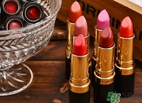 露華濃唇膏真假 露華濃唇膏真假鑒別 露華濃唇膏真假 露華濃唇膏真假鑒別