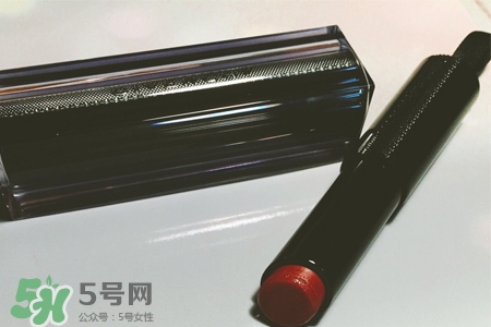 紀梵希新禁忌之吻唇膏有幾個顏色？紀梵希禁忌之吻唇膏新舊區(qū)別