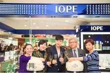 歐蕙和亦博氣墊哪個好用？ohui歐蕙和iope亦博氣墊哪個好？