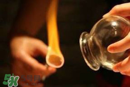 拔罐后皮膚發(fā)癢是怎么回事？拔罐后為什么皮膚會(huì)癢？